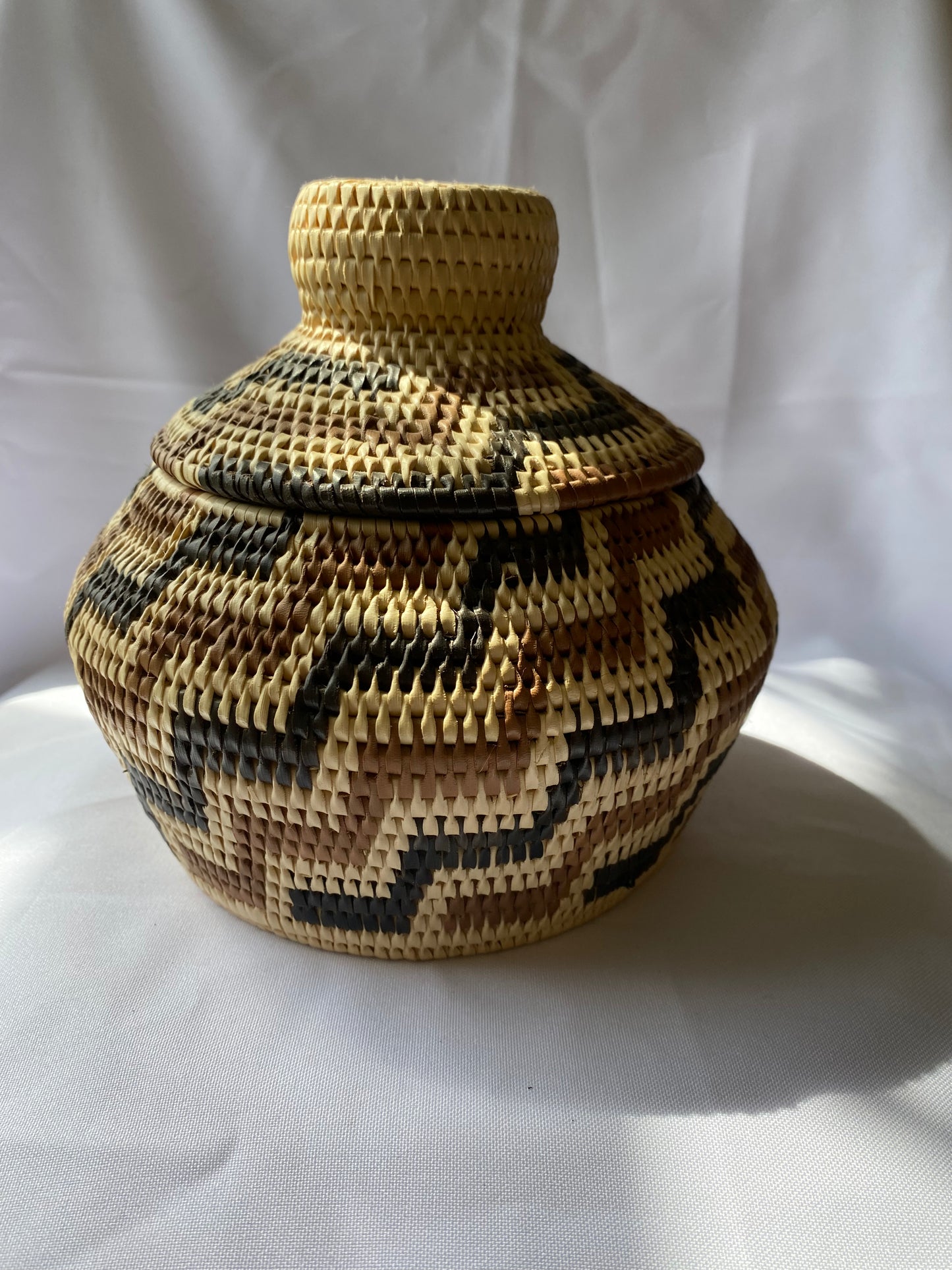 Woven Zig Zag Basket with Lid