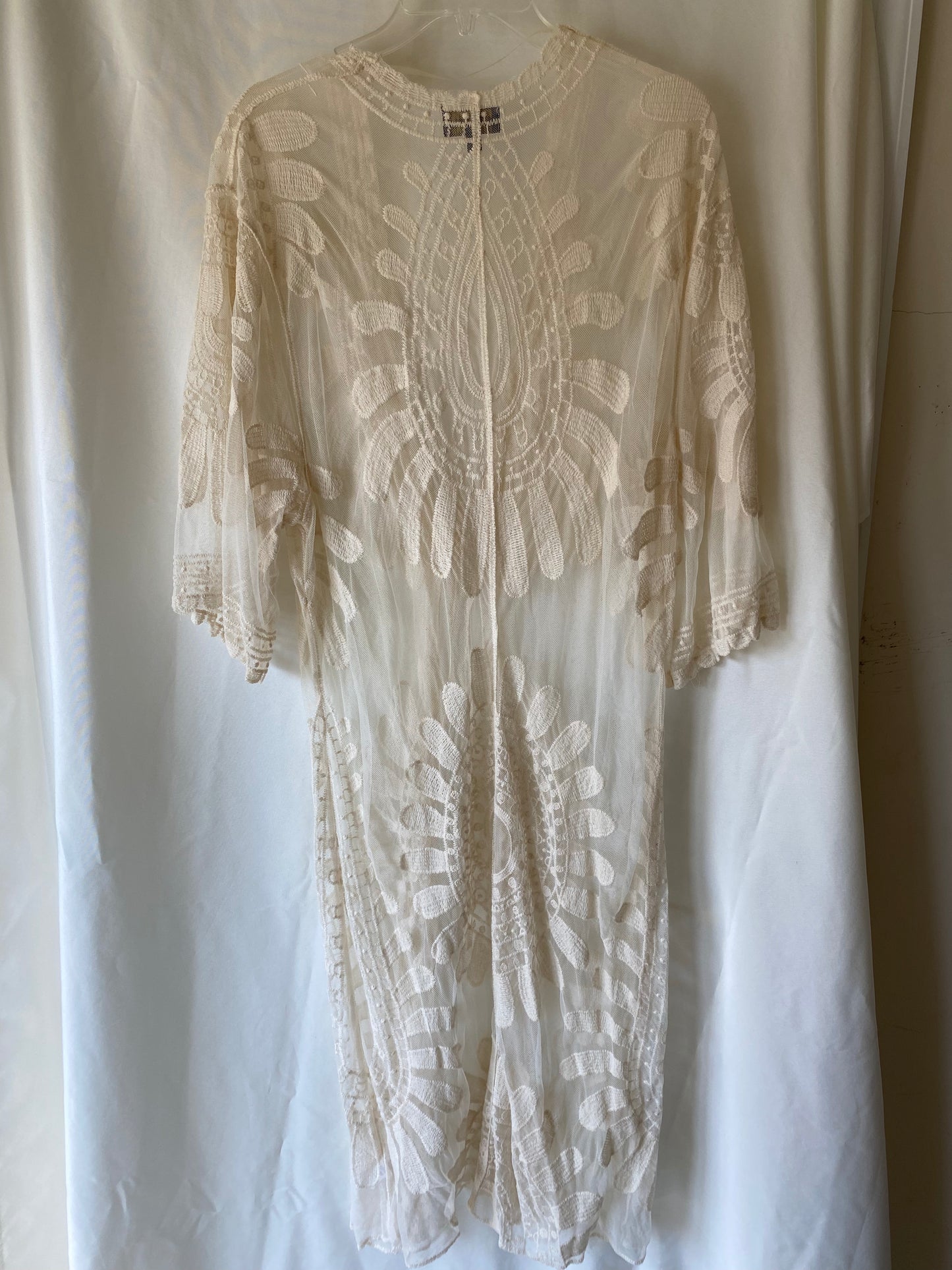 Aritzia Lace Cover Up